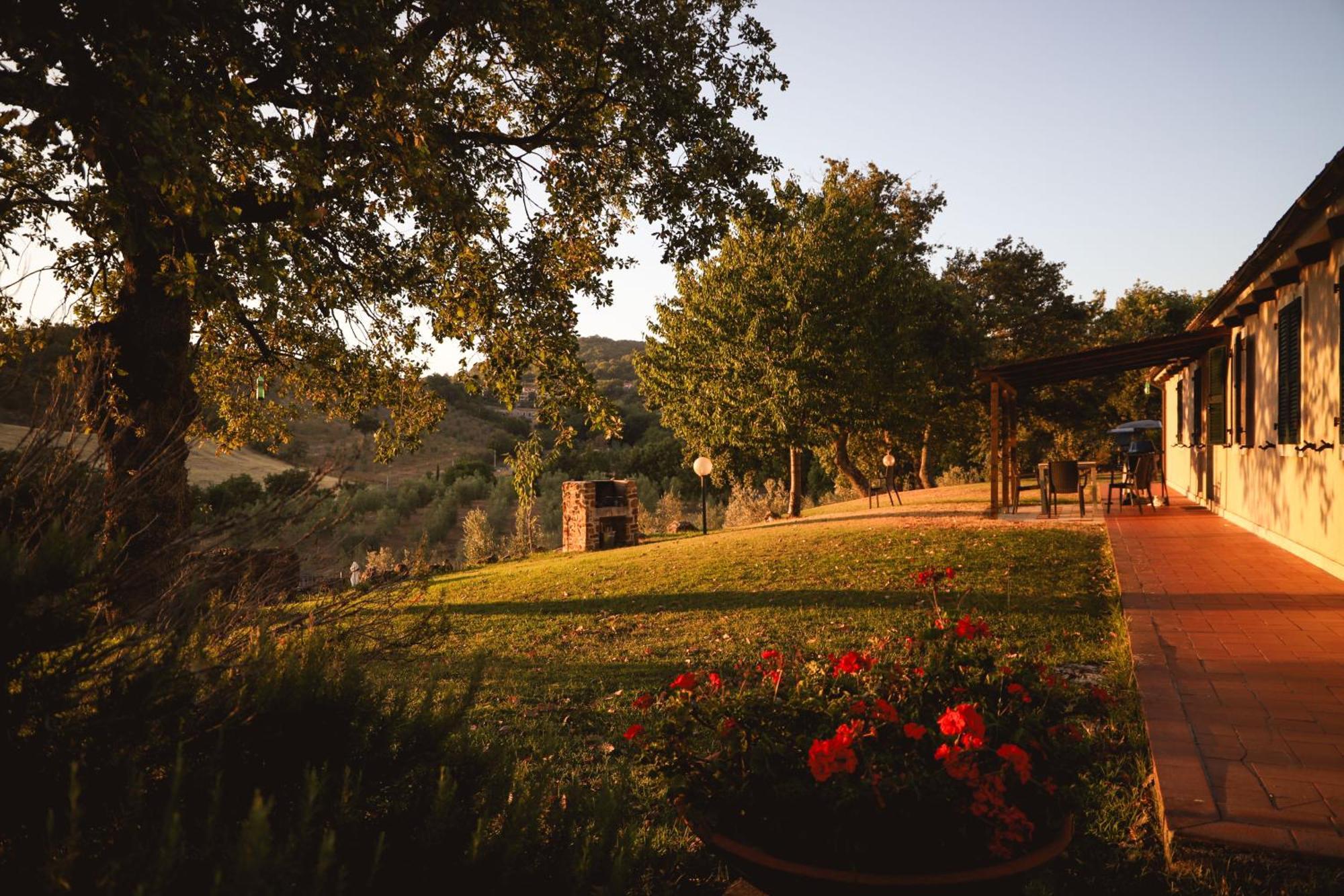 Bio Agriturismo Poggio Aione Saturnia Eksteriør bilde
